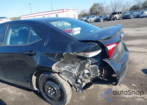 2016 Toyota Corolla S Plus z USA, uszkodzony, nr VIN 5YFBURHE7GP374378